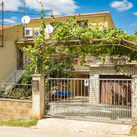 Lumalu Apartamento Galižana